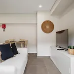 Lejlighed Steps From